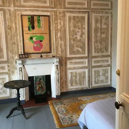 L Entrepote Guest house