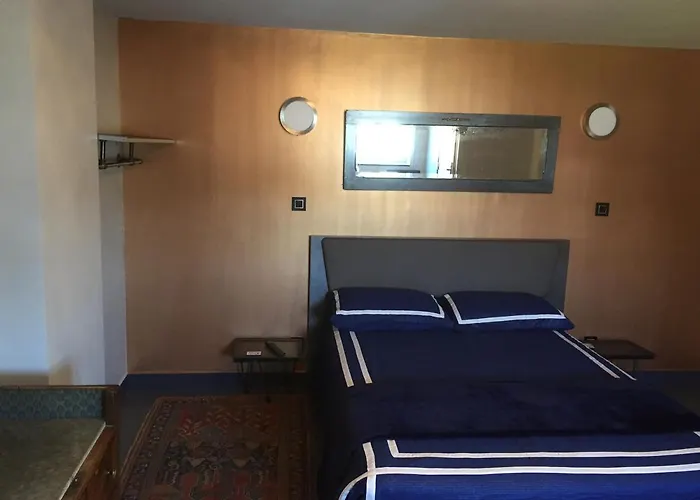 L Entrepote 3* Dieppe