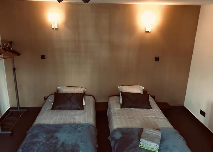 بيت ضيافة L Entrepote